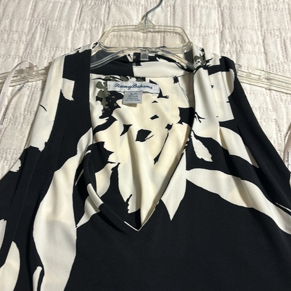 Floral Black and White Dress - Picture 3 of 7